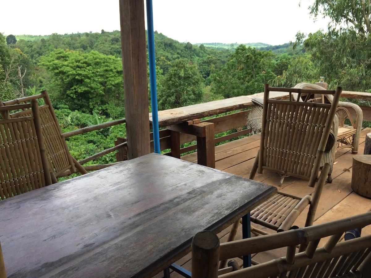 Tree Lodge Sen Monourom Esterno foto