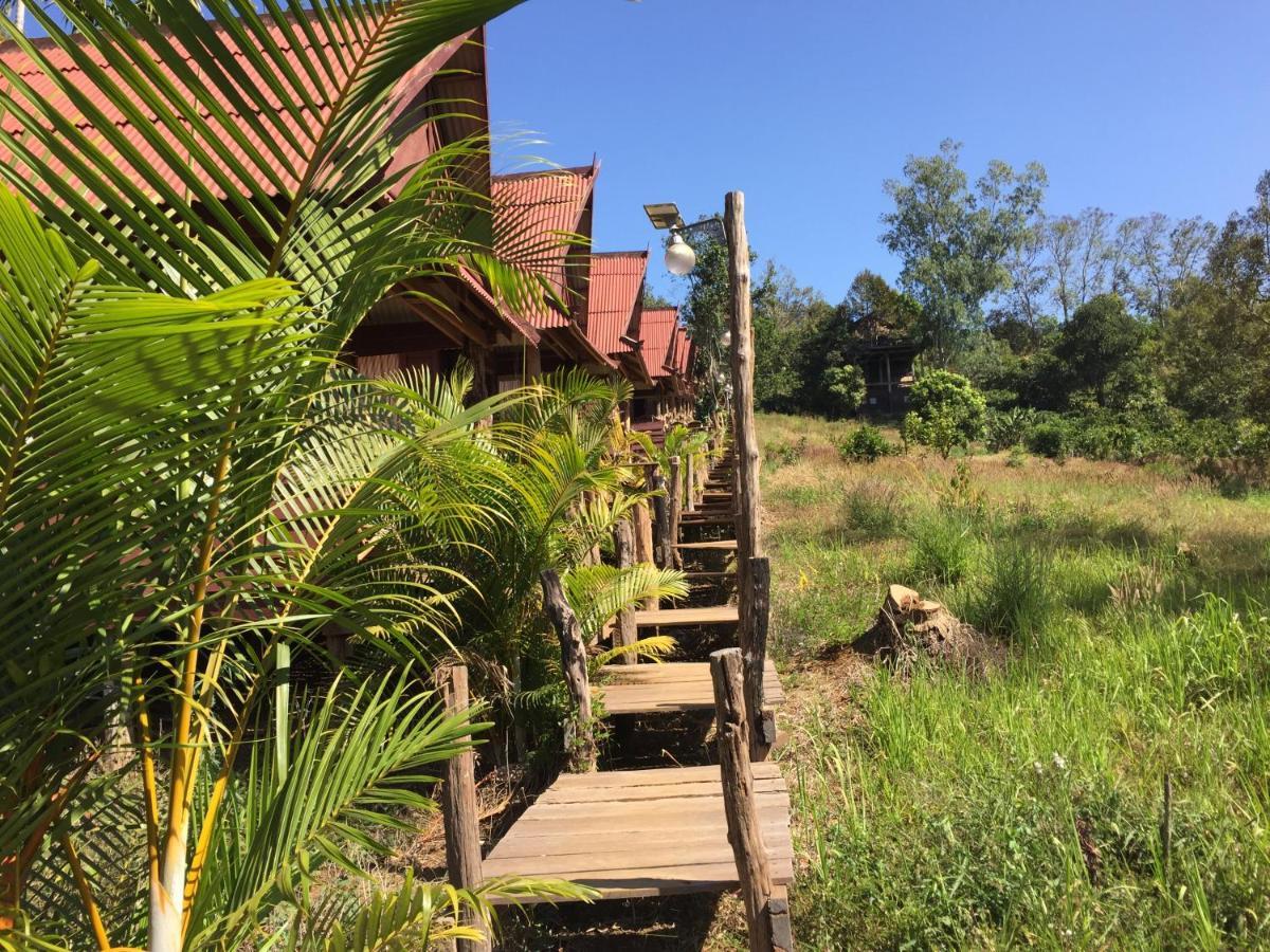Tree Lodge Sen Monourom Esterno foto